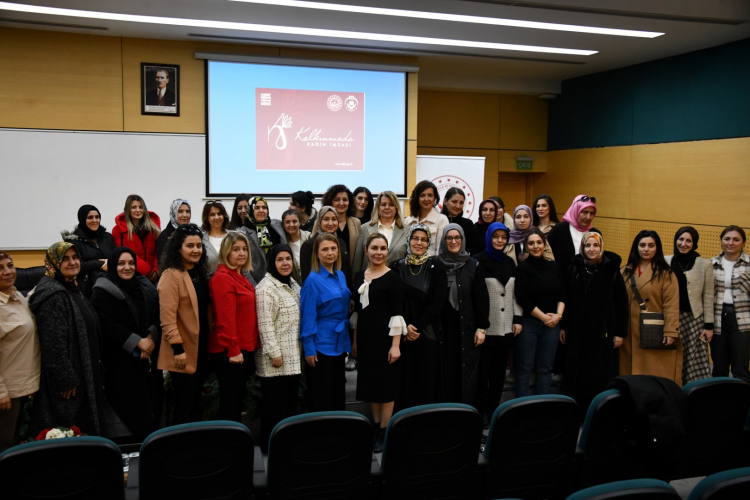 Güçlü Kadın Güçlü Toplum Paneli